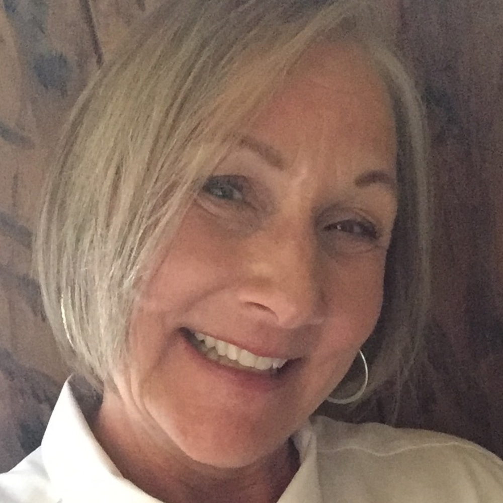 Meet your Posher, Lyn